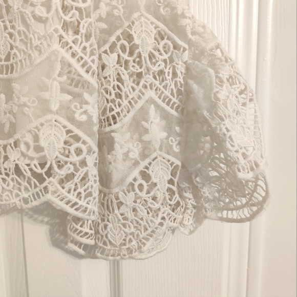 Endless Rose Heavy Lace Bell Sleeve Blouse - Picture 3 of 5